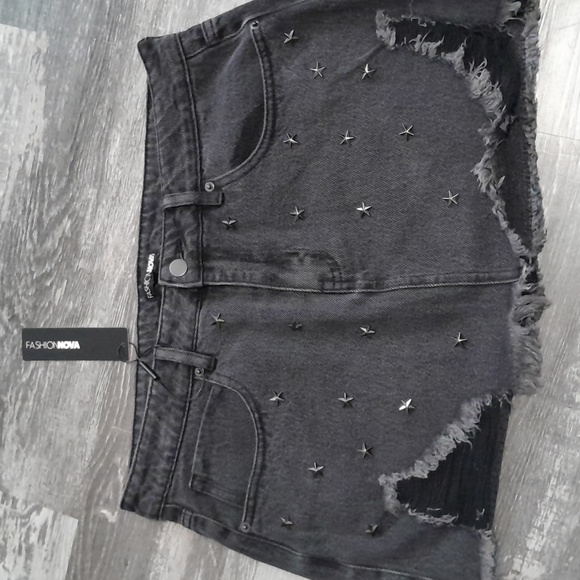 NWT denim mini studded skirt - Picture 3 of 5
